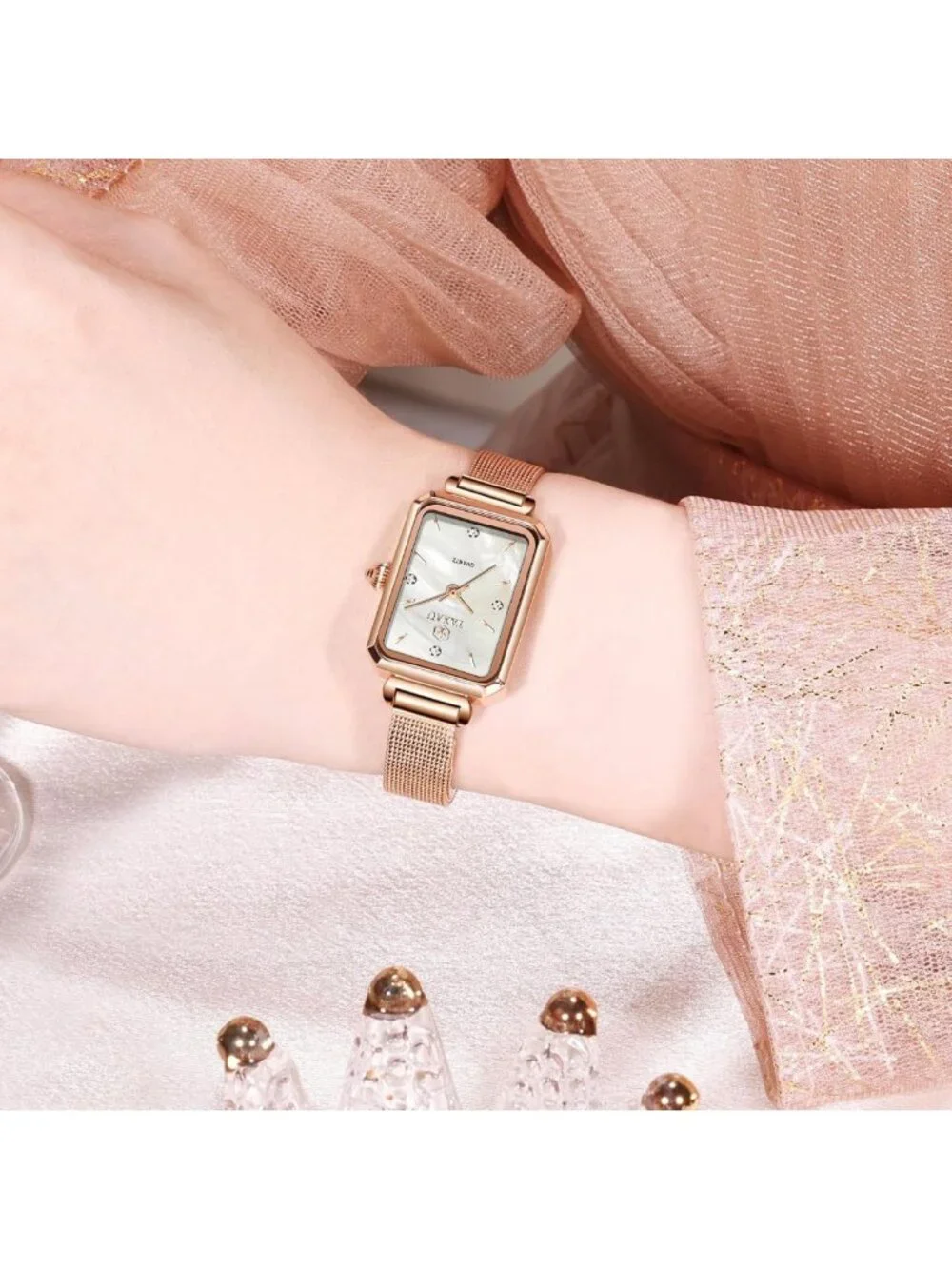 Stylish Women's Stainless Steel Square Mesh Bracelet Dress Watch - Fashion
